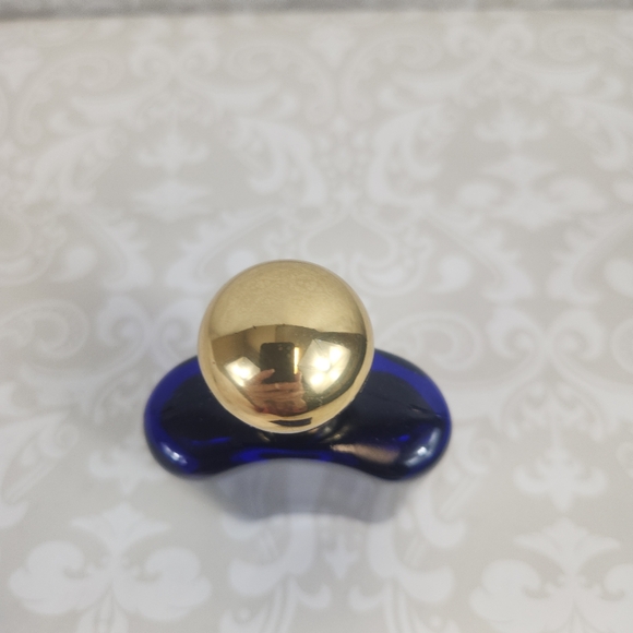 Avon Mesmerize Cologne Spray - Picture 5 of 10